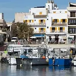 بيت ضيافة Hostal Cala Ratjada