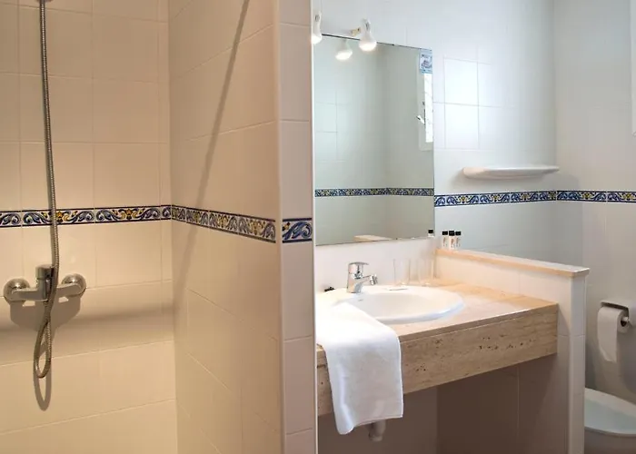 Hostal Cala Ratjada Maison d'hôtes *