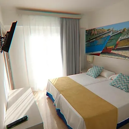 Hostal Cala Ratjada * كالا راتخاذا