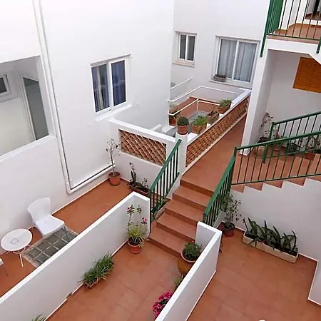 Hostal Cala Ratjada بيت ضيافة كالا راتخاذا