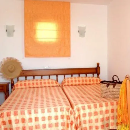 Hostal Cala Ratjada בית הארחה