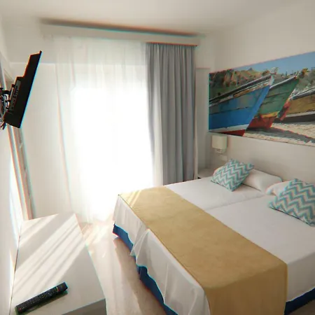 Hostal Cala Ratjada Гостьовий будинок Кала-Ратхада