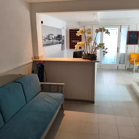 Vendégház Hostal Cala Ratjada
