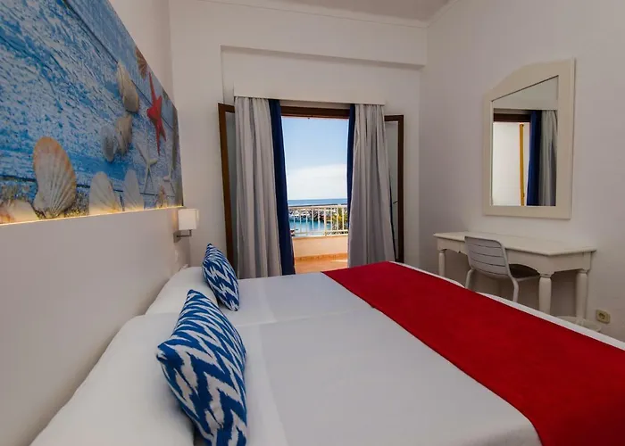 Hostal Cala Ratjada *